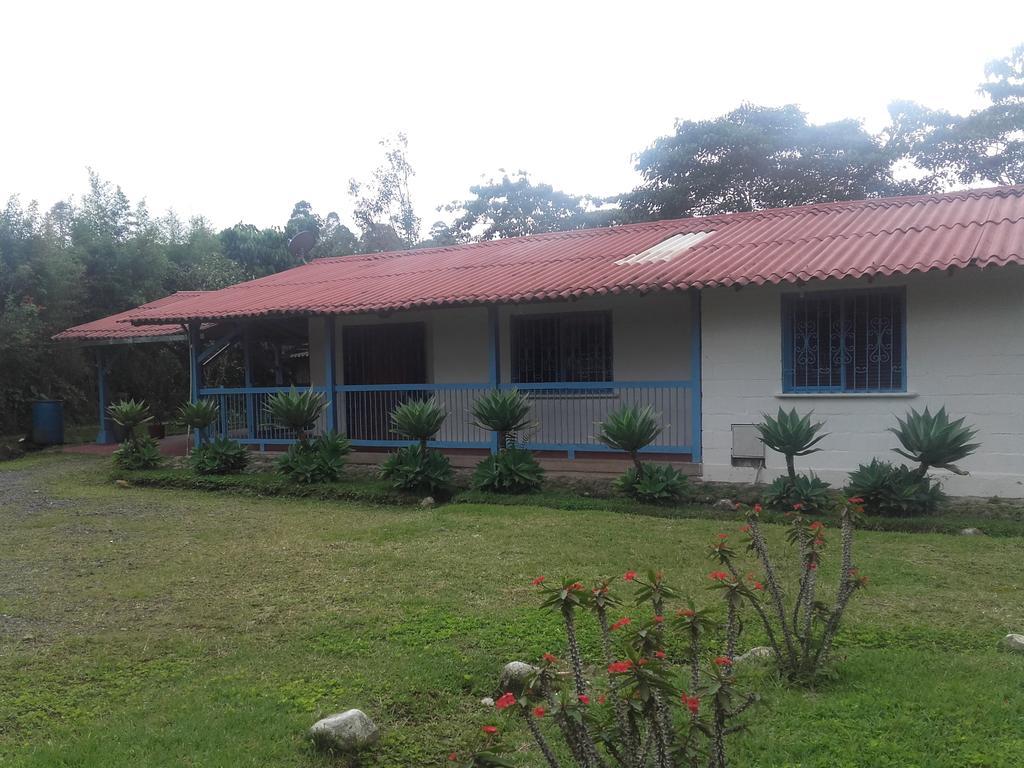 La Gaviota Bnb Bed & Breakfast Filandia Exterior photo