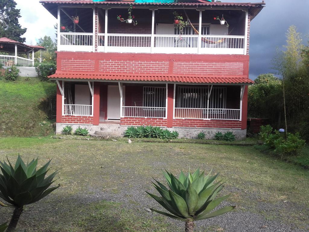 La Gaviota Bnb Bed & Breakfast Filandia Exterior photo
